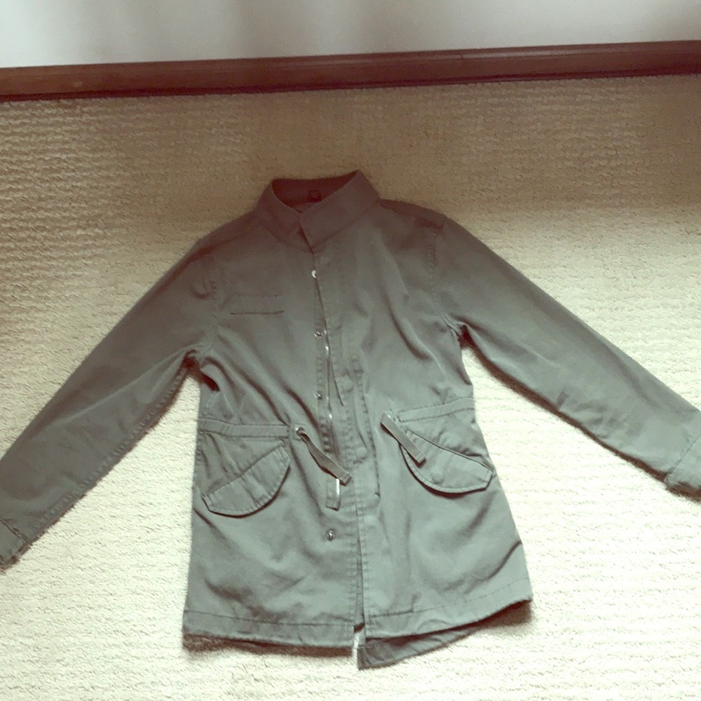 EUC Tommy Hilfiger jacket